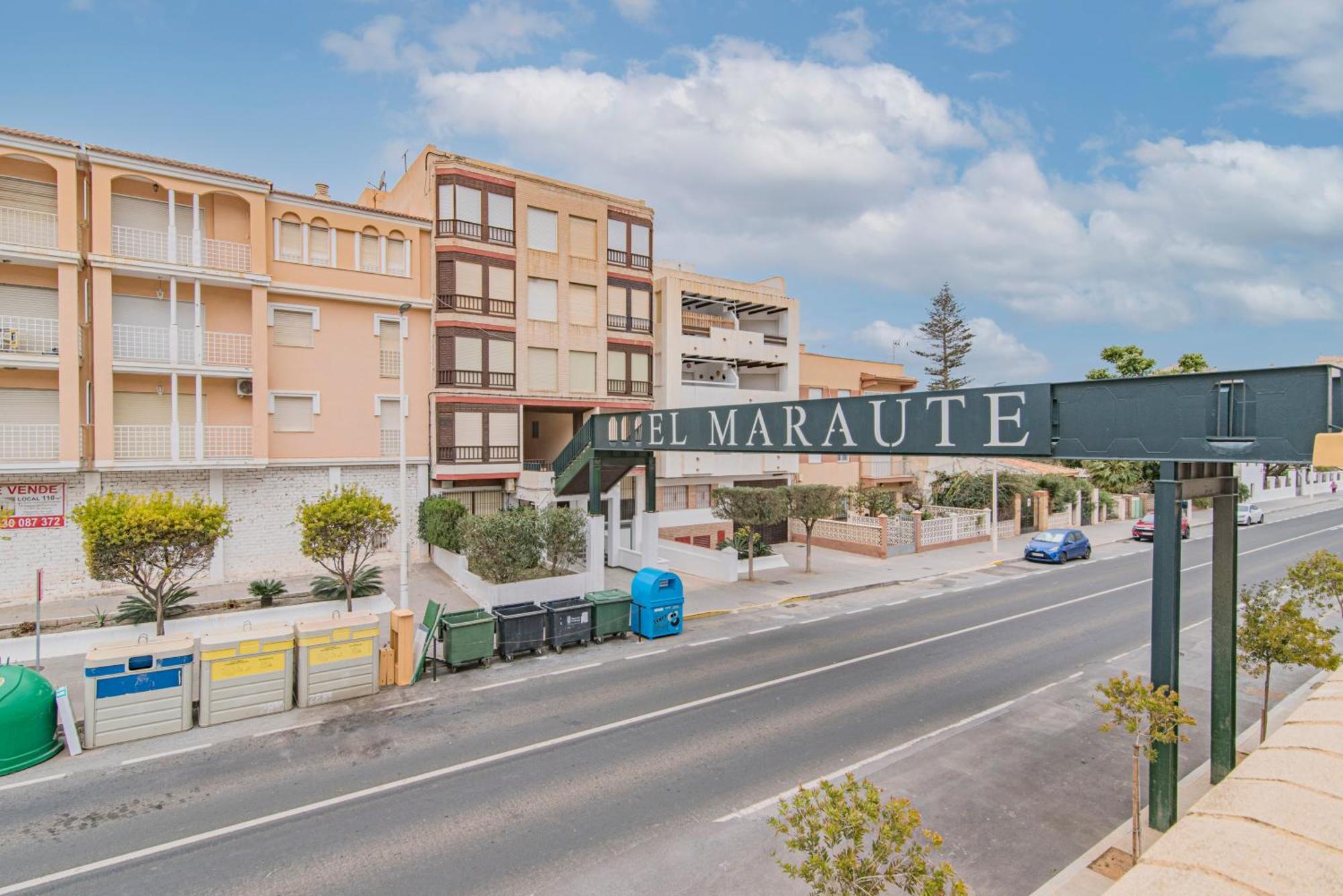 Primera Linea Playa, Plaza Garaje Y Piscina Apartment *